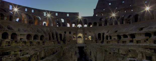 Colosseo by night
